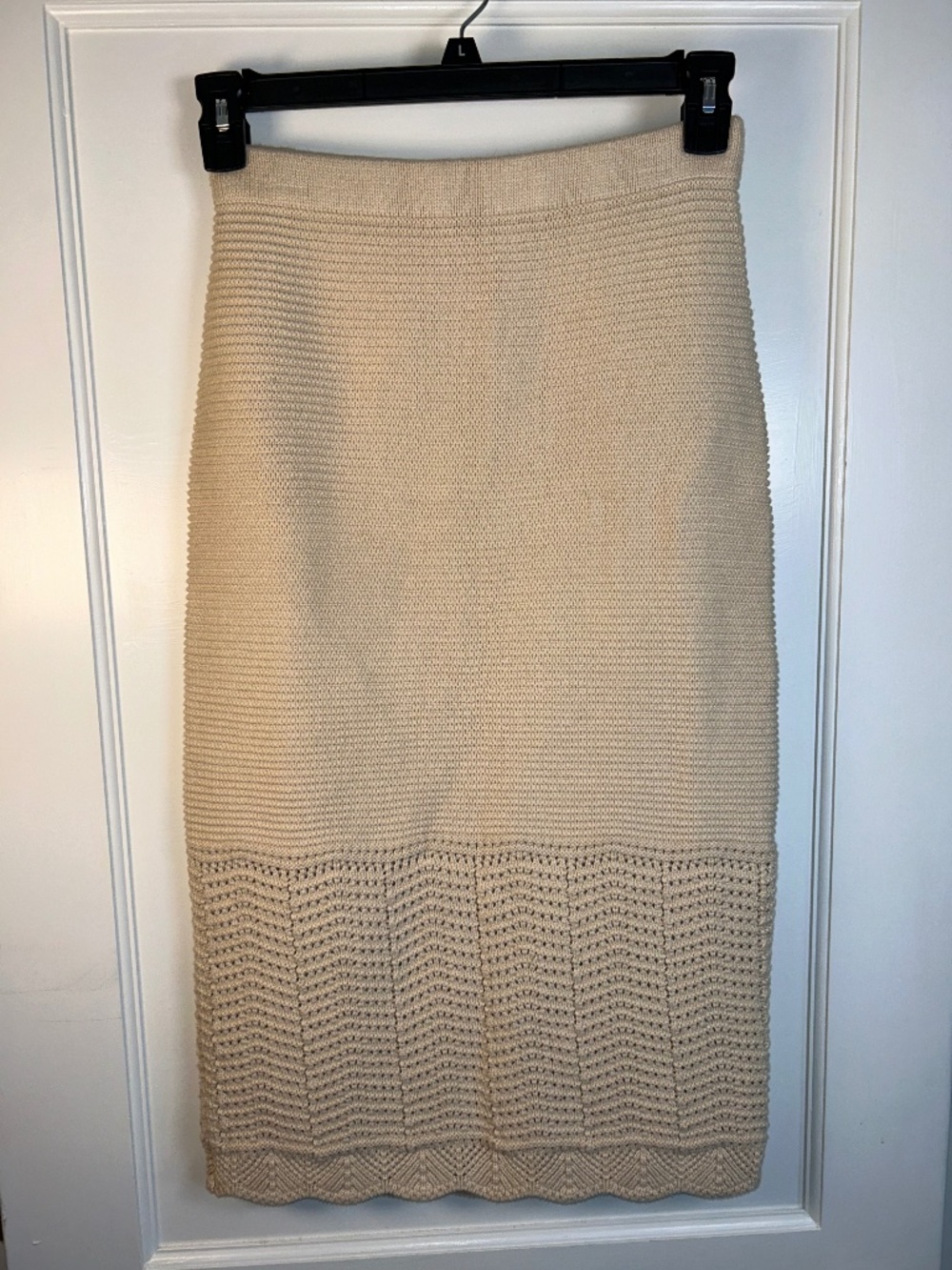 House of Harlow 1960 cream colored knit skirt Size Medium crochet trip